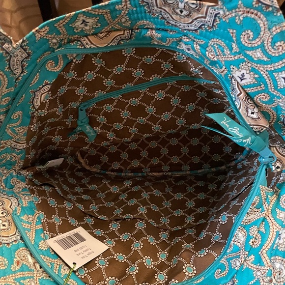 Totally Turquoise Angled Tote by Vera Bradley, NWT - Picture 7 of 7
